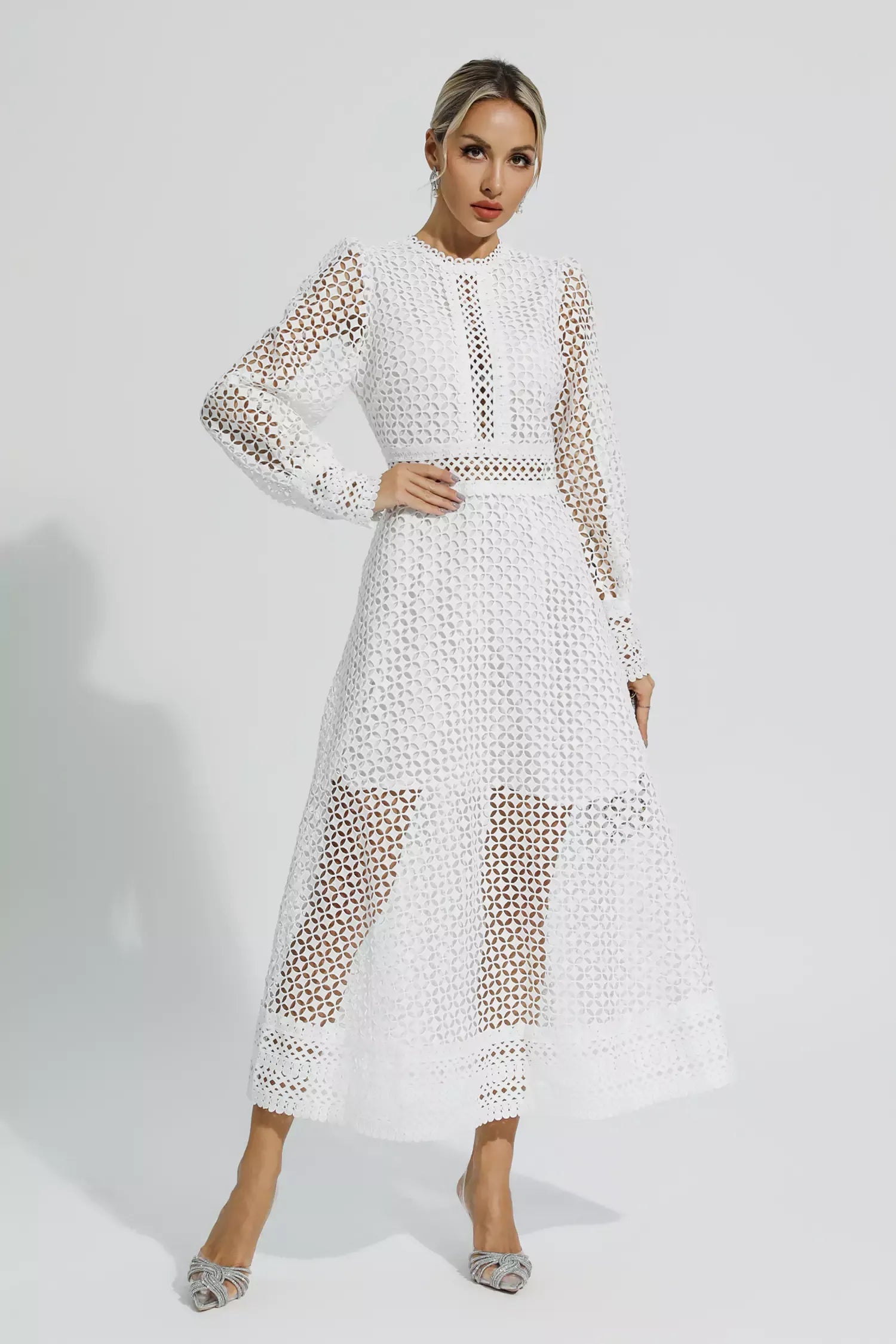 Monroe Beyaz Hollow Uzun Kollu Maksi Elbise