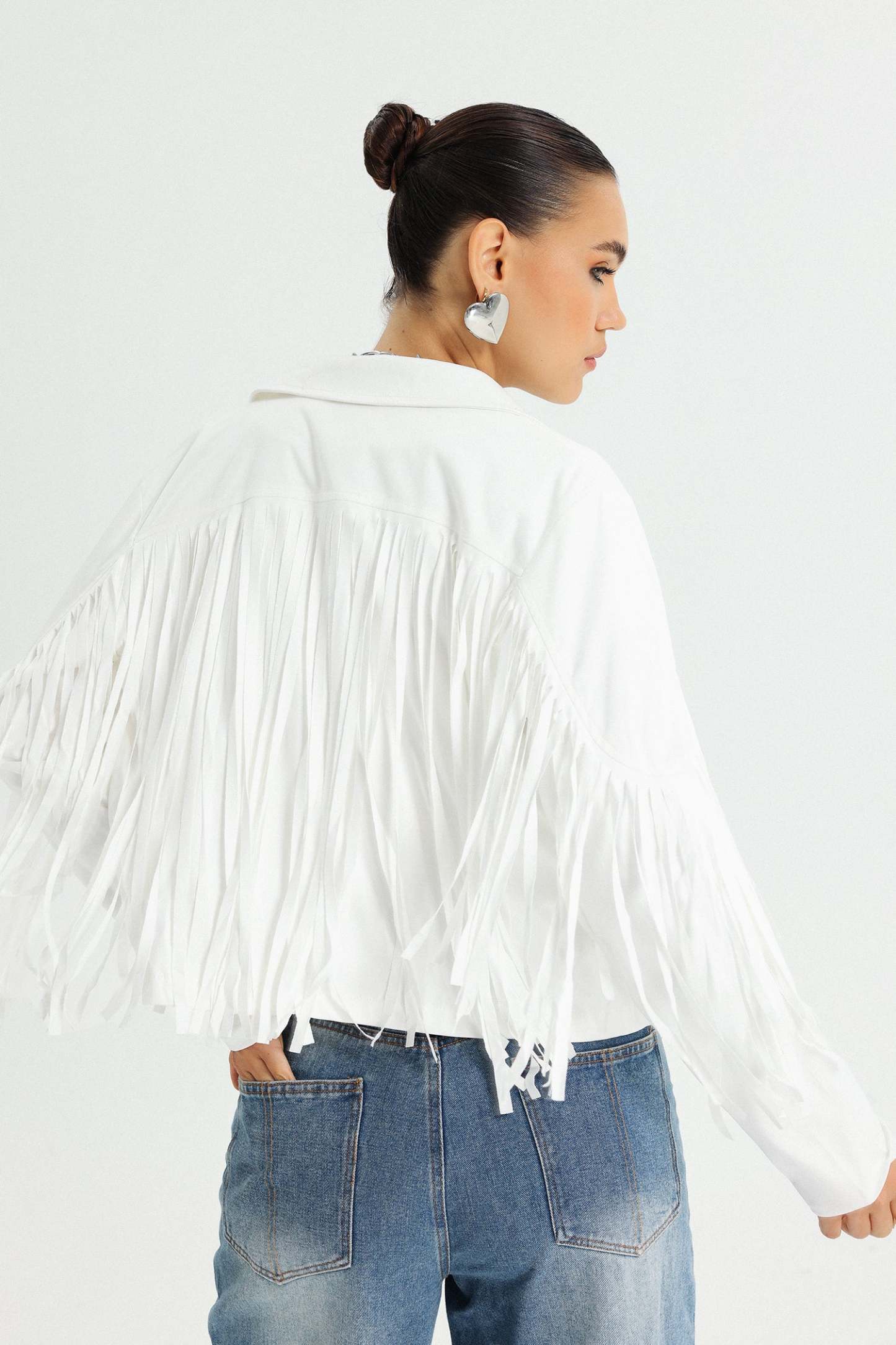 Estella Püsküllü Beyaz Ceket