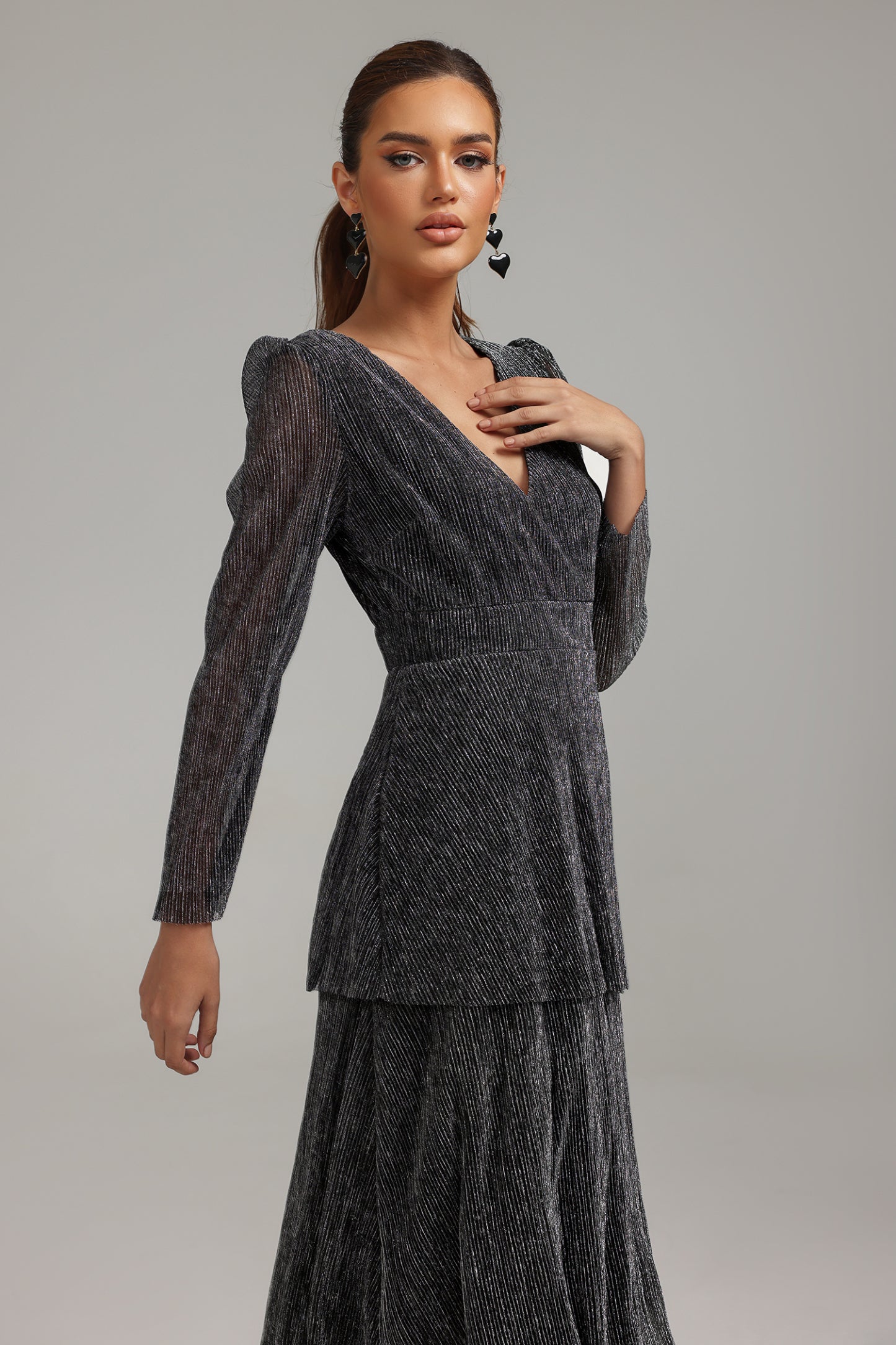 Kat Kat Düz Kesim V-Yaka Elbise