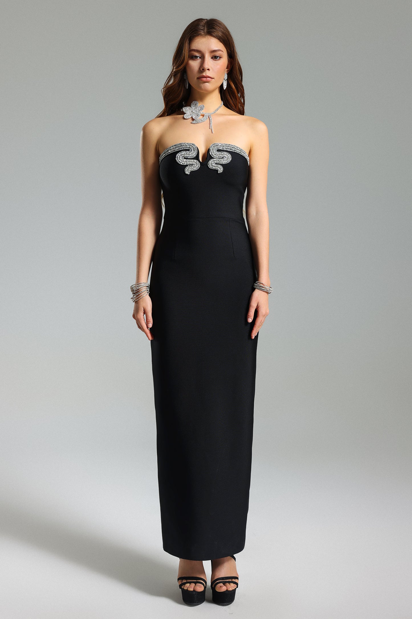Nunna Taş Detaylı Straplez Elbise