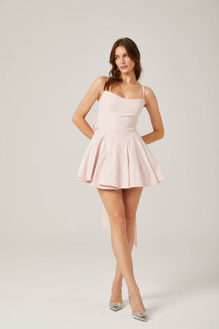 Belden Bağlamalı Pilili Mini Elbise