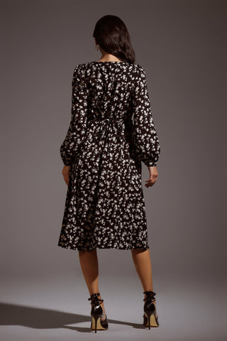 Derlyn V Yaka Uzun Kollu Maksi Elbise