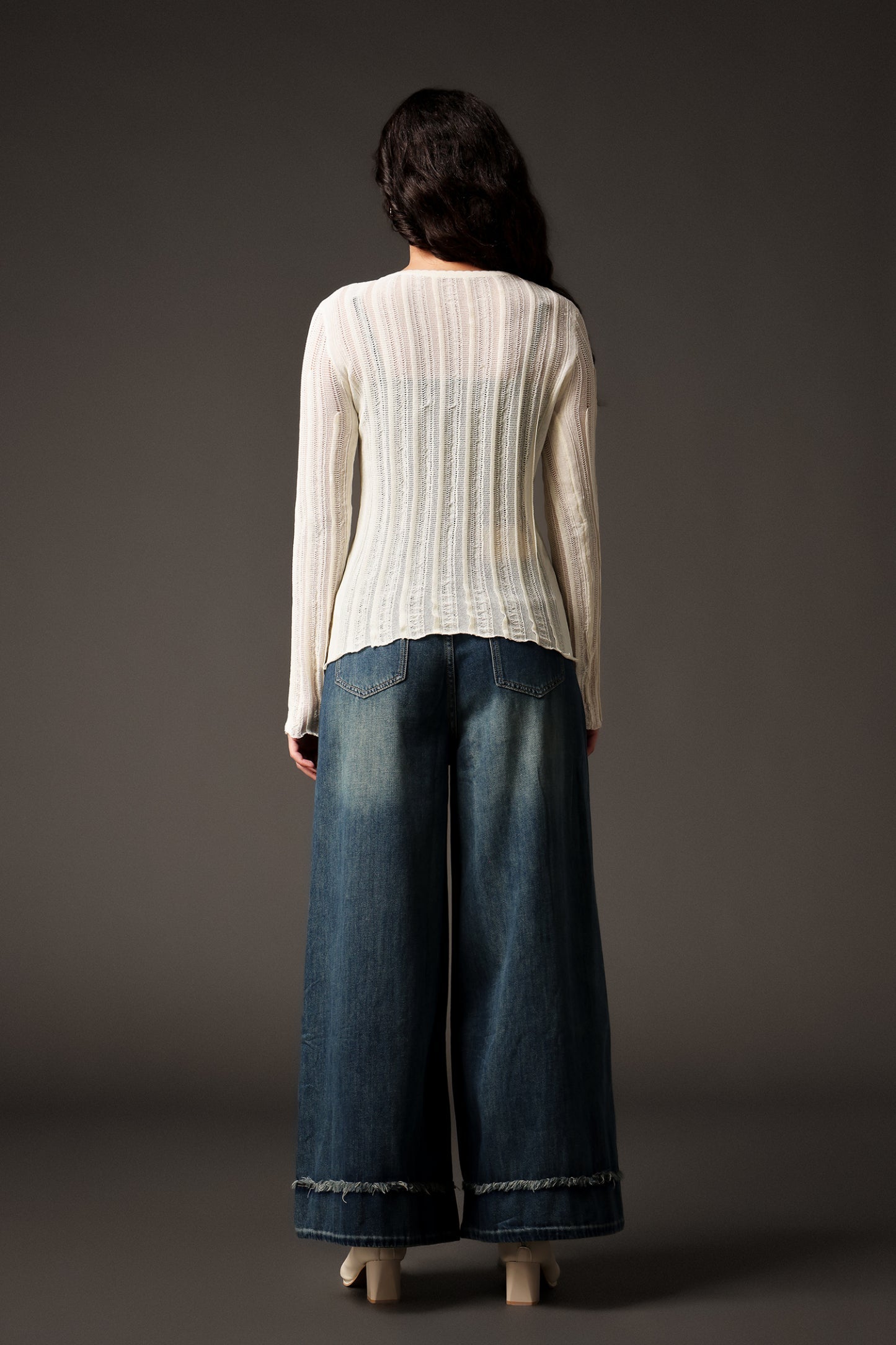 Ganaba Uzun Kollu Çiçek Desenli Üst