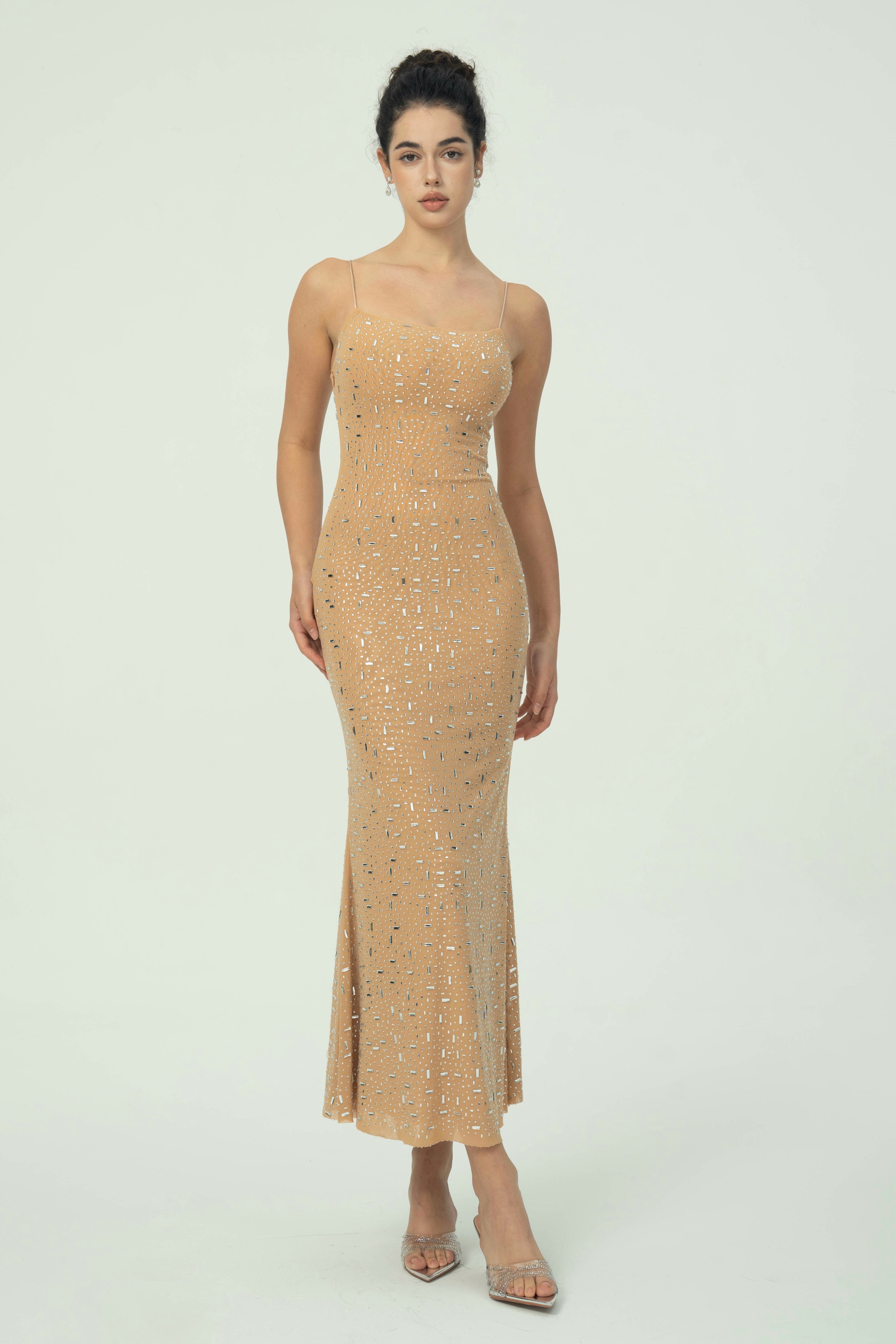 Zarif  Spagetti Askılı Maksi Elbise