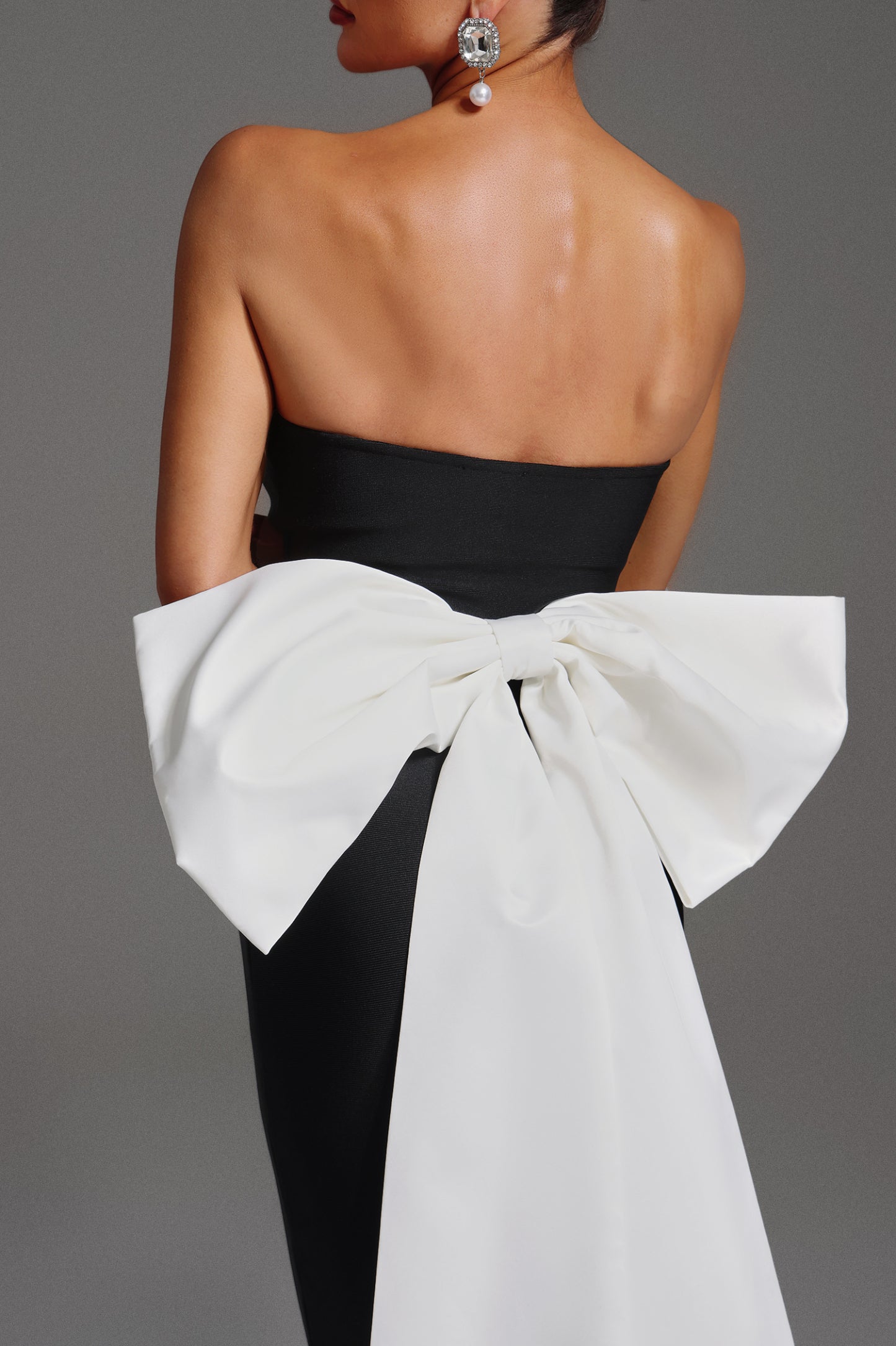 Bağcıklı Maksi Boy Kolsuz Elbise