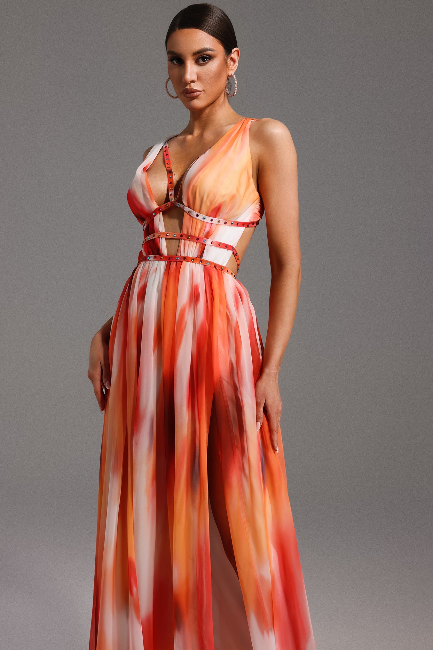 V Yaka Taş Detaylı Kolsuz Uzun Elbise