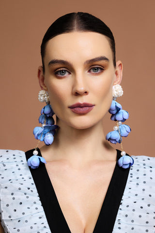 Delisy Çiçek ve İnci Püsküllü Küpe