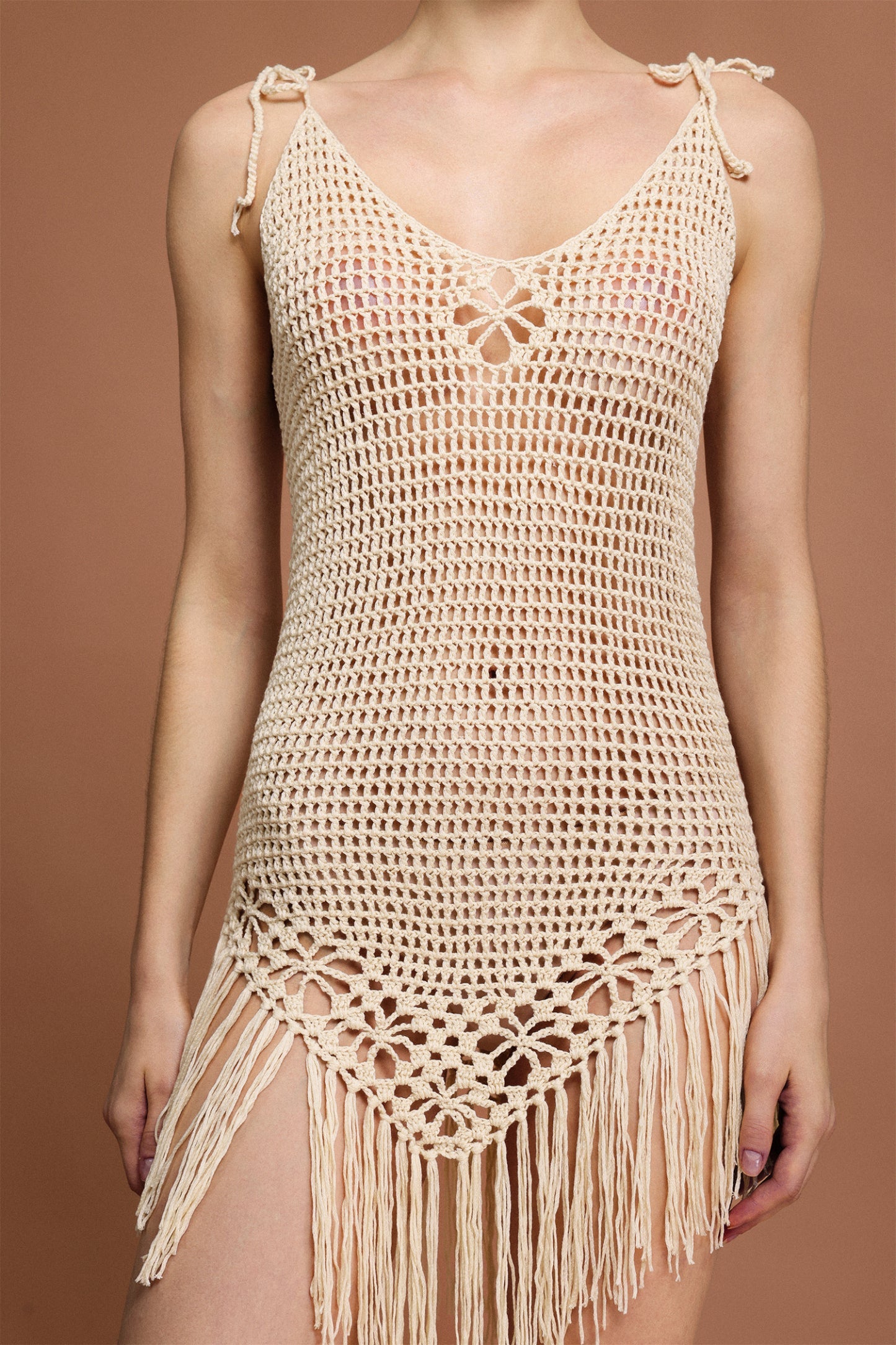 Janetta Halter V Yaka Dekolteli Mini Elbise