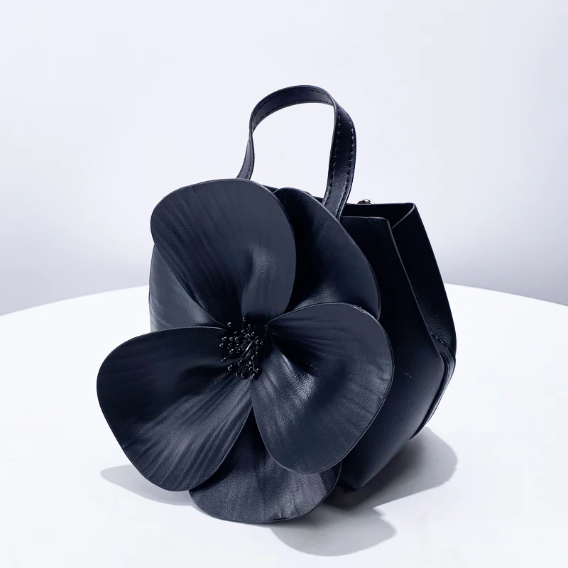Şık 3D Petal Çiçek Düz Renk Yaka Çanta