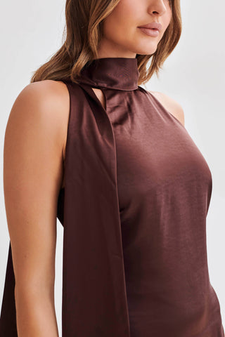 Aubriella Boyundan Bağlamalı Mini Elbise - Bitter Çikolata