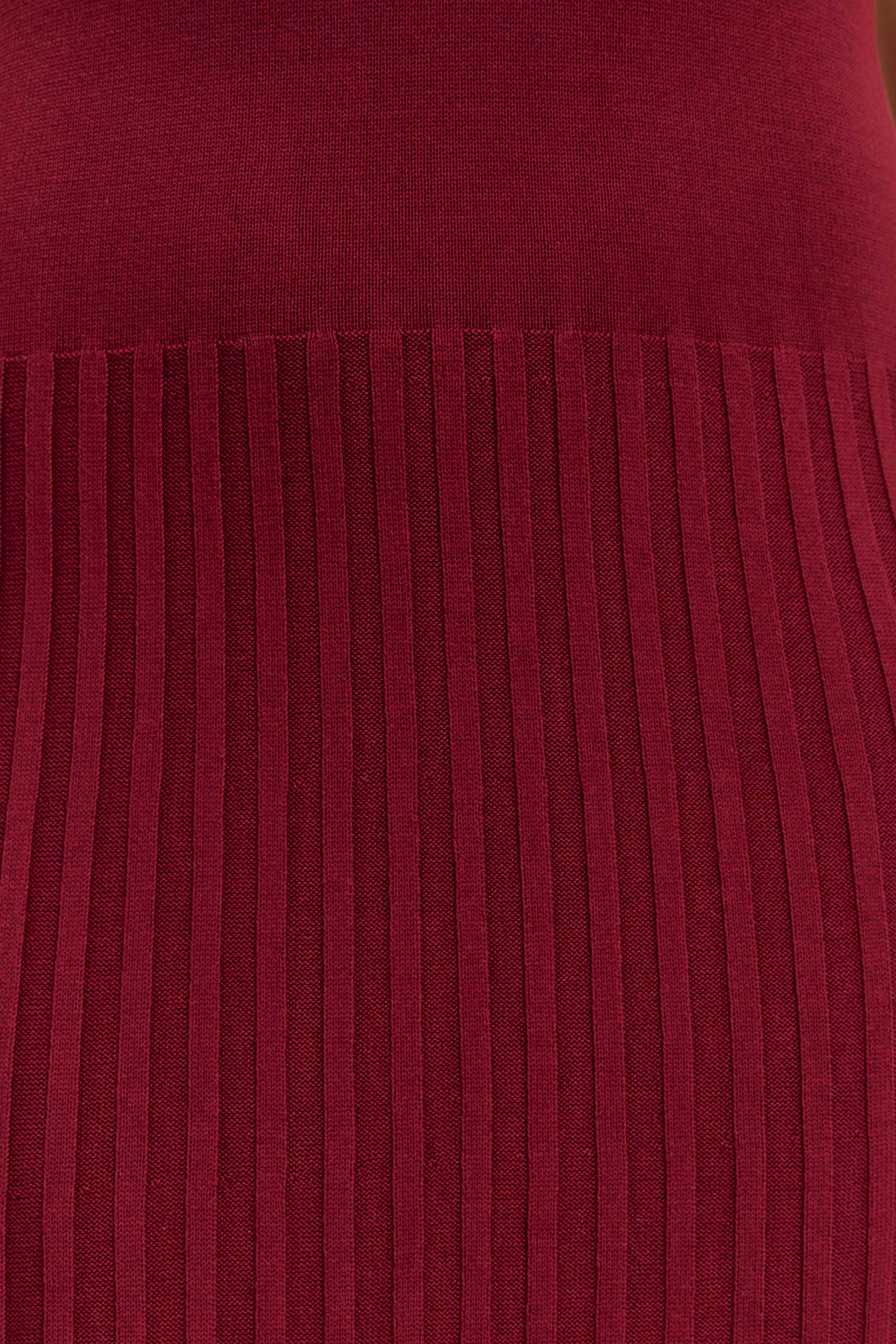 Mavis Yüksek Yaka Pileli Uzun Elbise - Maun