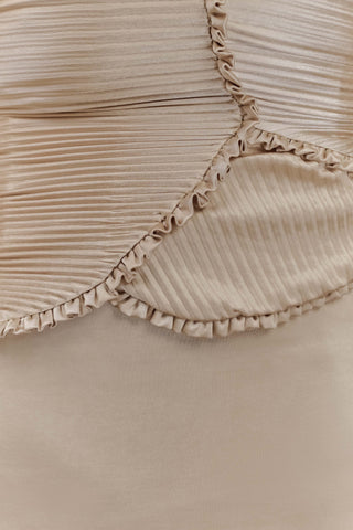 Larissa Dantelli Yapraklı Saten Maxi Elbise - Allık Altın