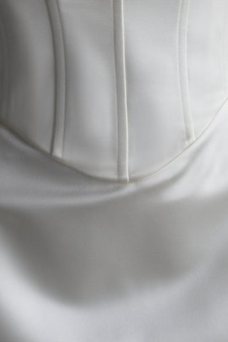 Isabel Saten Korse Mini Elbise - Beyaz
