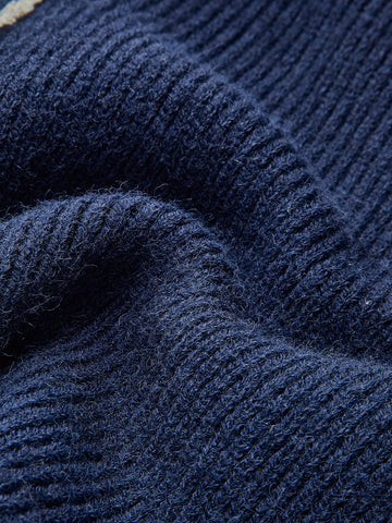 Pencere Yaka Esnek Düğmeli Triko Üst