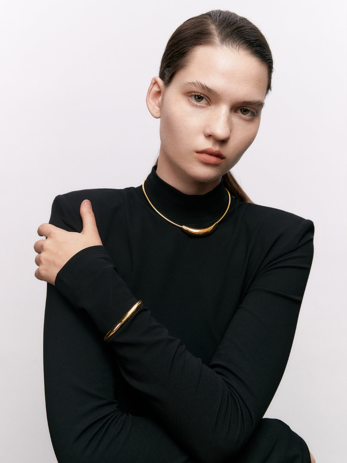 Şık O-Halka Choker Kolye
