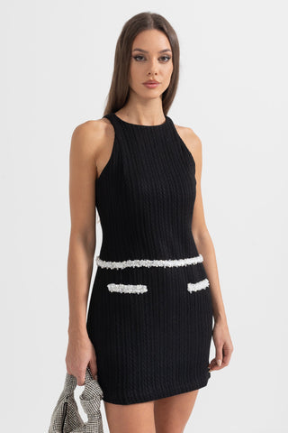 Zarif Kolsuz Dokulu Mini Elbise