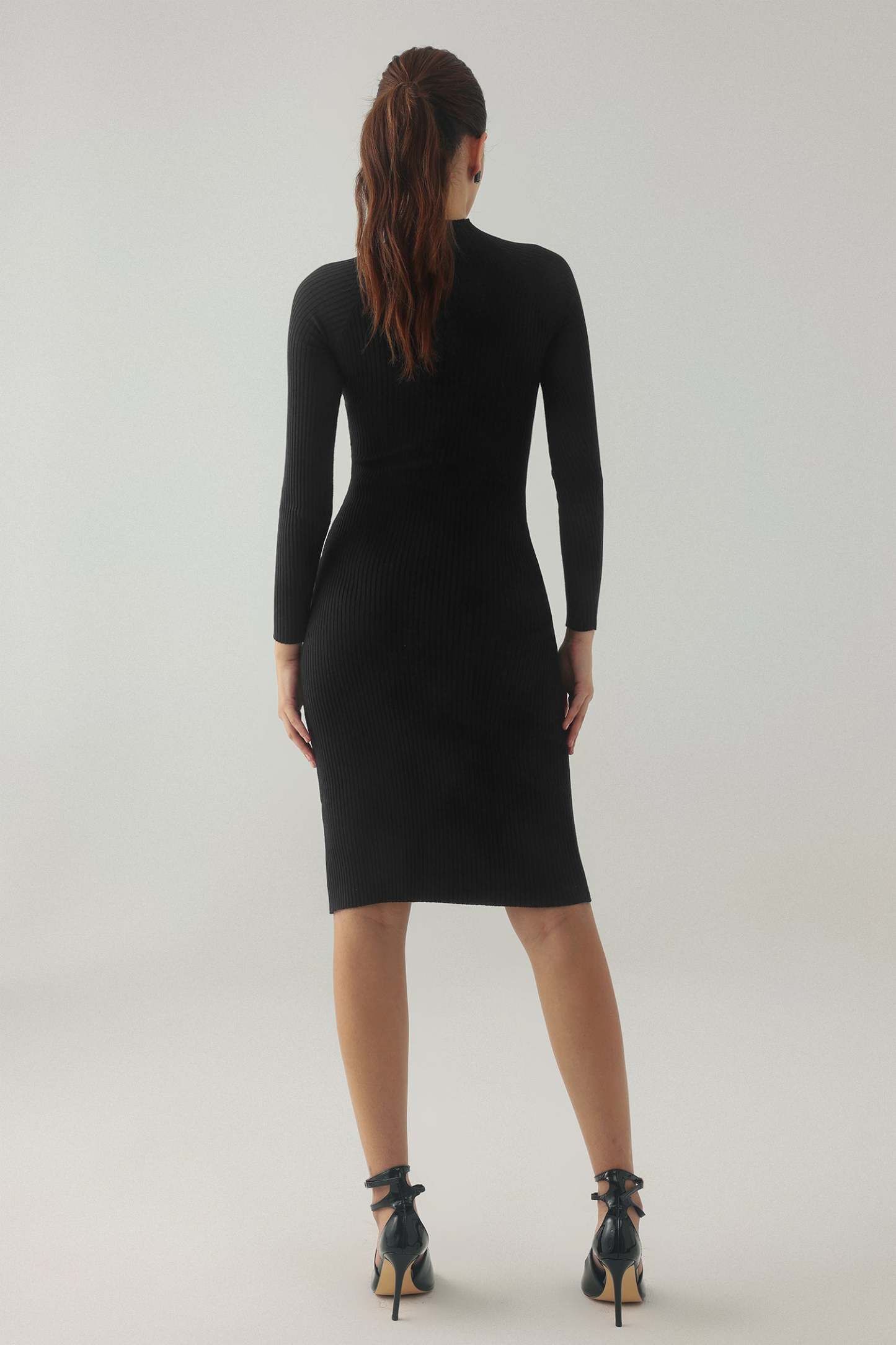 Edmonia Örgü Detaylı Midi Elbise