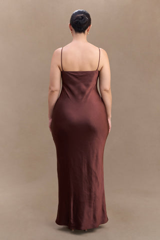 Lilly Sweetheart Saten Maxi Elbise - Bitter Çikolata