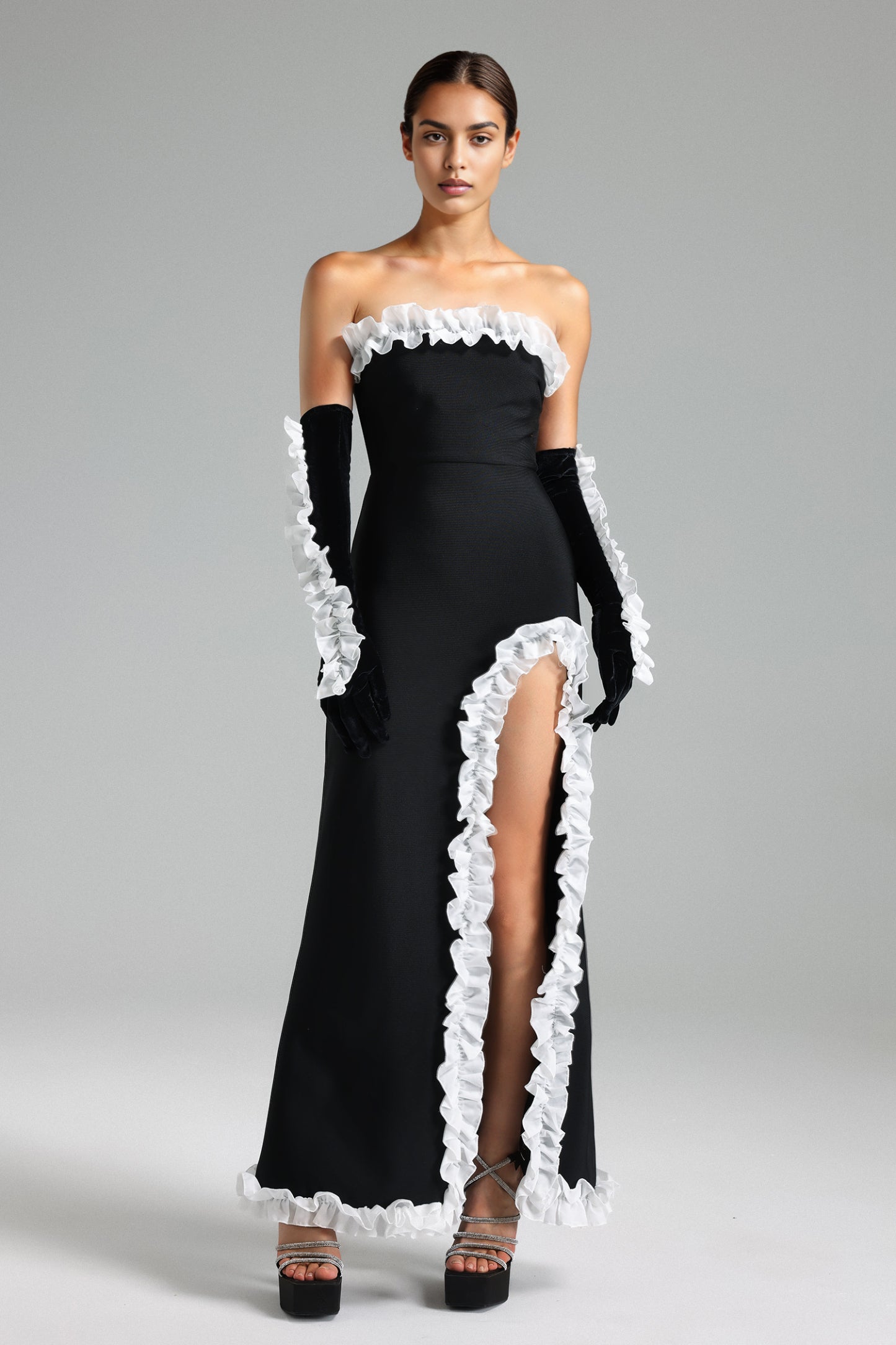 Nylah Volanlı Yırtmaçlı Bandaj Midi Elbise