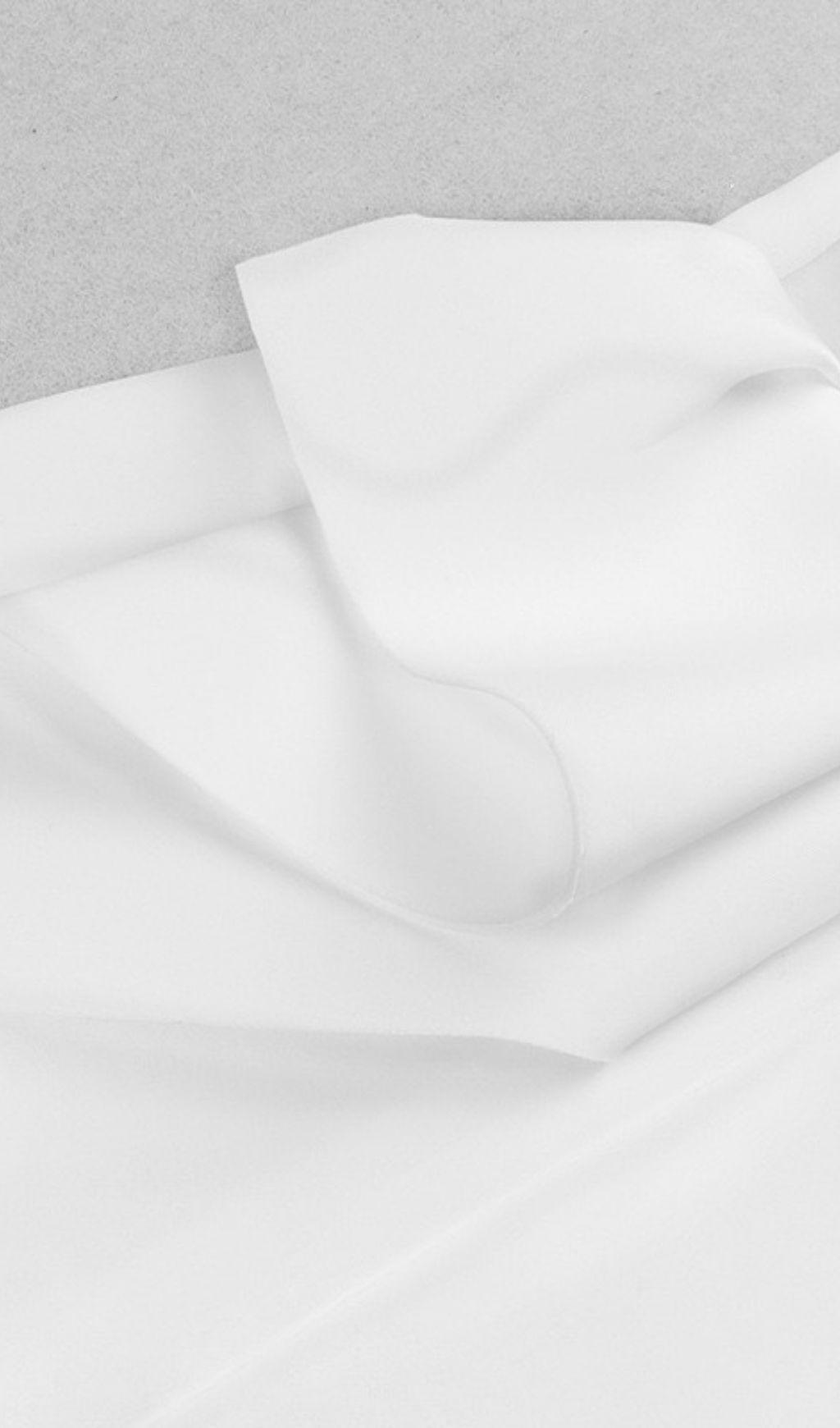 Zarif Omuz Dekolteli Midi Elbise