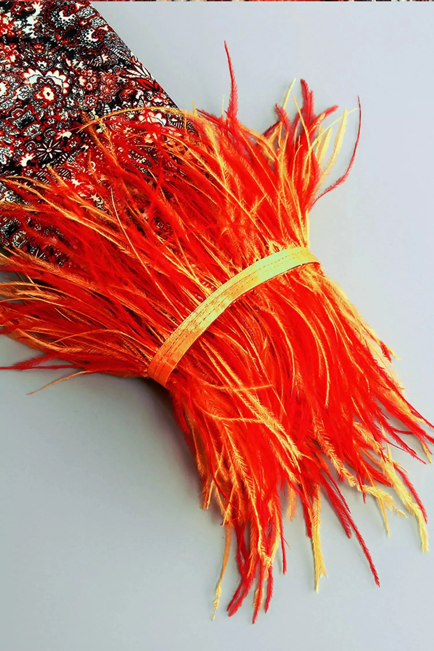 Remington Çiçekli Tüylü Mini Elbise