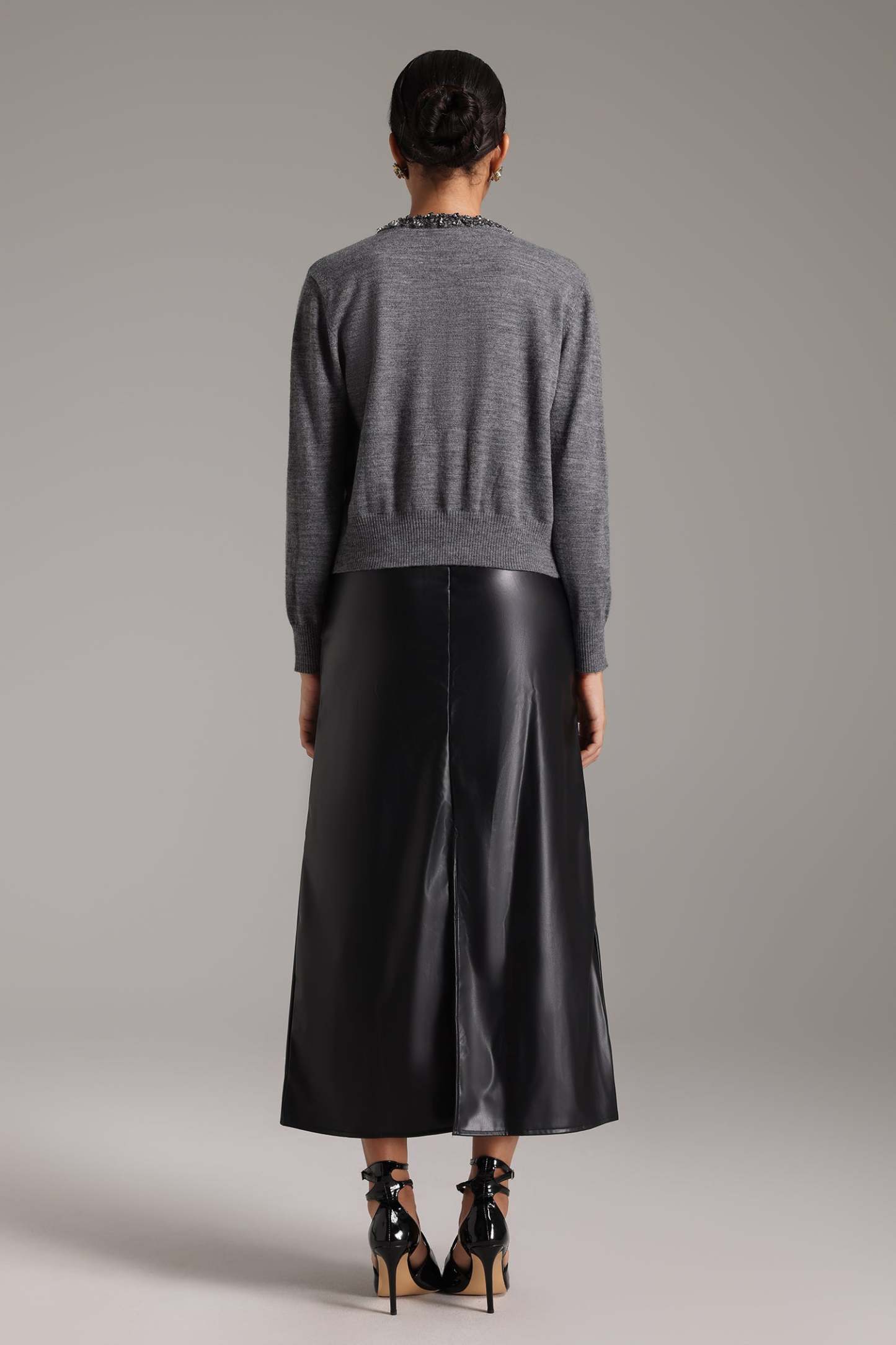 Rode Taş İşlemeli Kazak