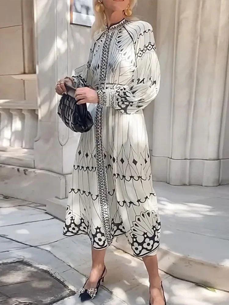 Elena Siyah-Beyaz Desenli Midi Elbise