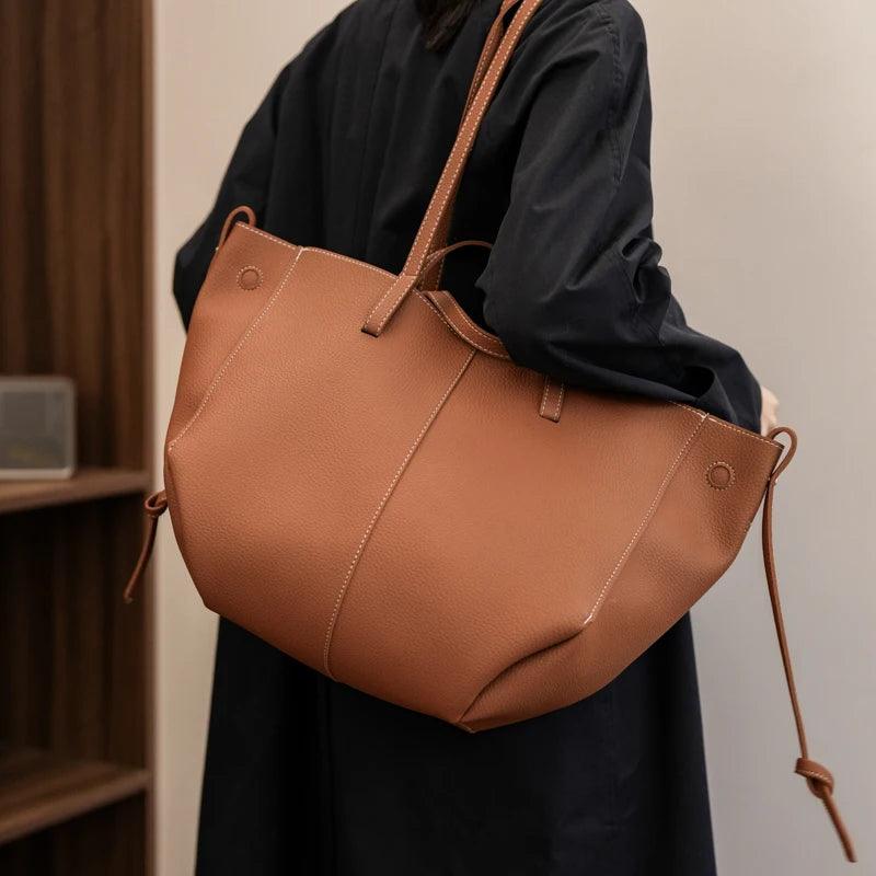 Minimalist Büyük Kapasiteli Deri Tote Çanta