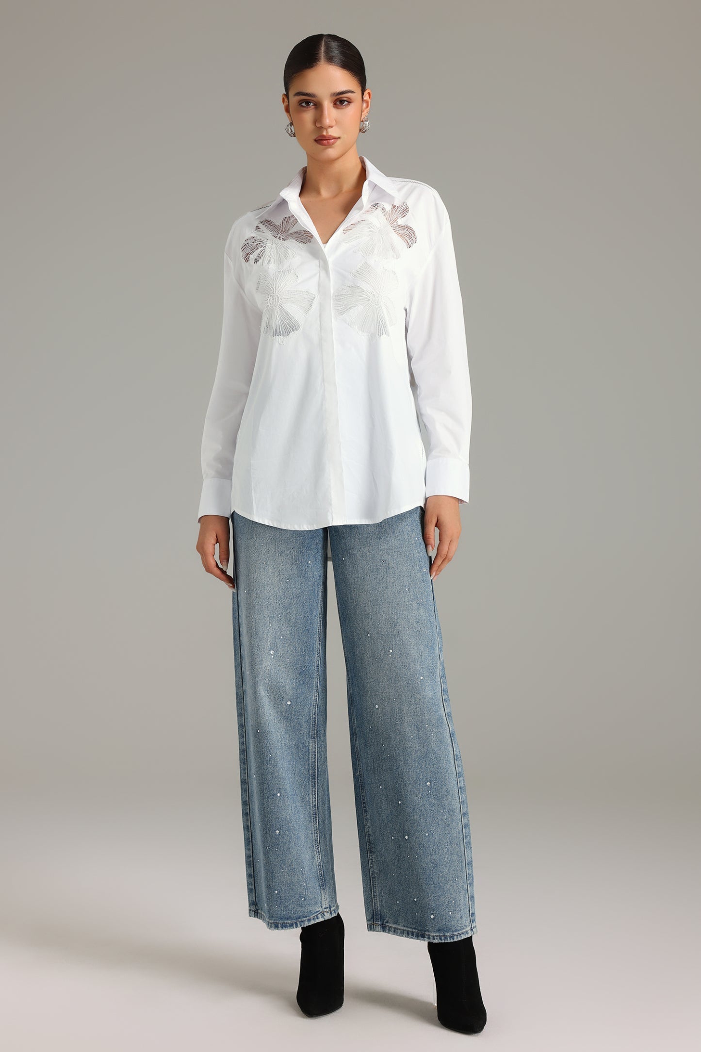 Zainab Çiçekli Dantel Gömlek