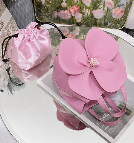 Şık 3D Petal Çiçek Düz Renk Yaka Çanta